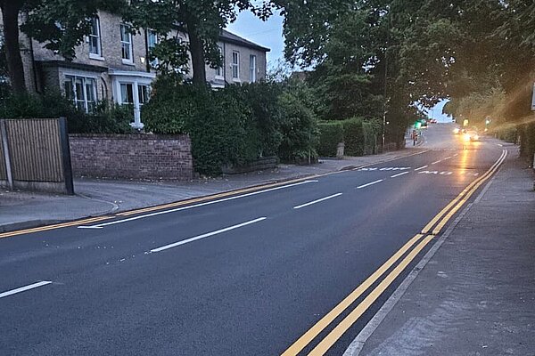 Park Road towards Broadheath Park Road towards Broadheath